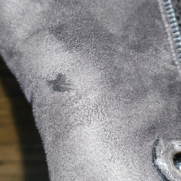 Dream Paris suede gray Boots with Gemstone Accent size 6 - Picture 7 of 7